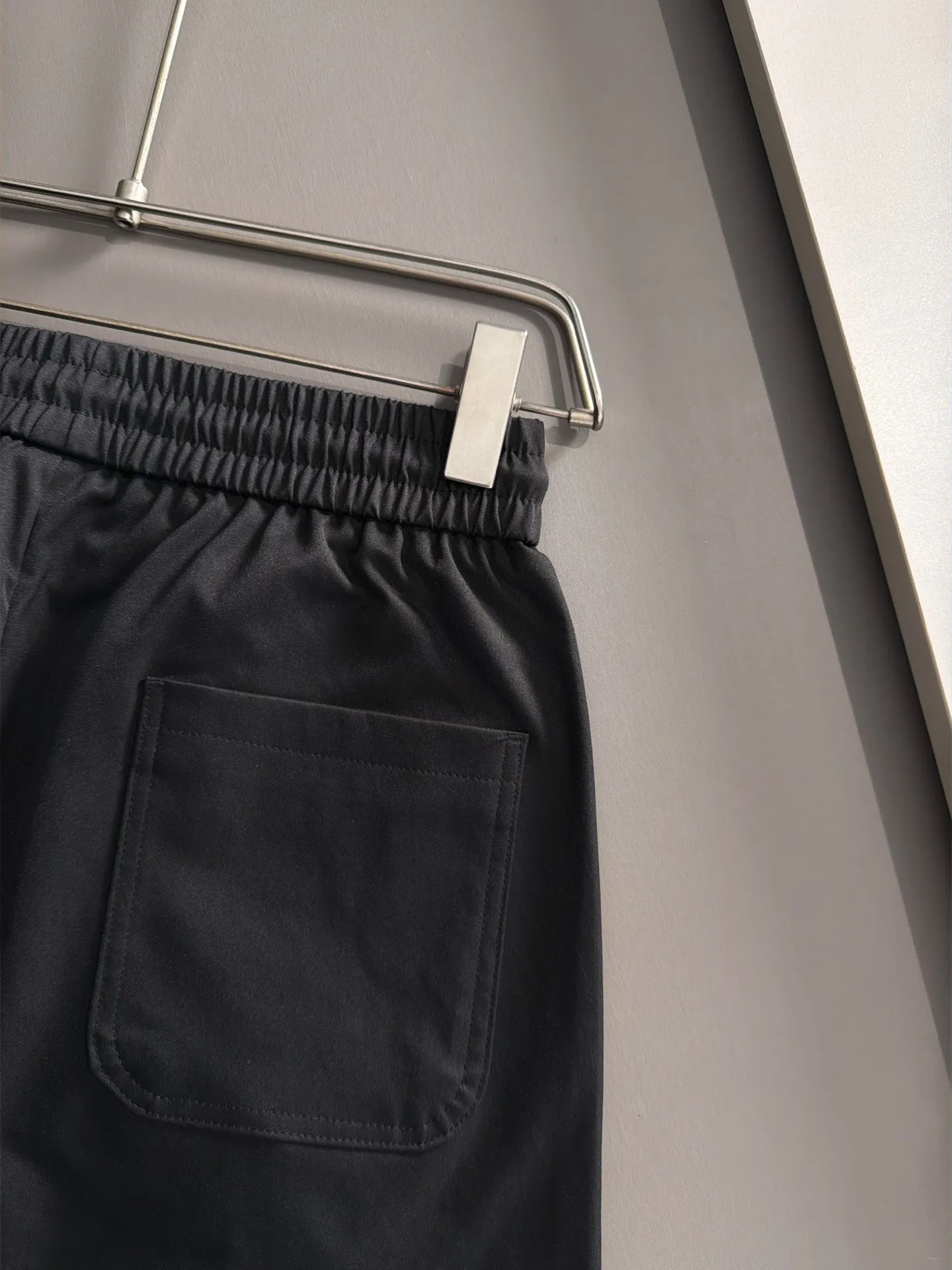 Paris 2026 spring summer New Arrival casual pants, counters custom fabric Breathable high comfort, impeccable details, brand elements design concept, reflecting high quality. The hand feels delicate and soft! Casual cuts and awesome upper body! Sizes: M-4XL